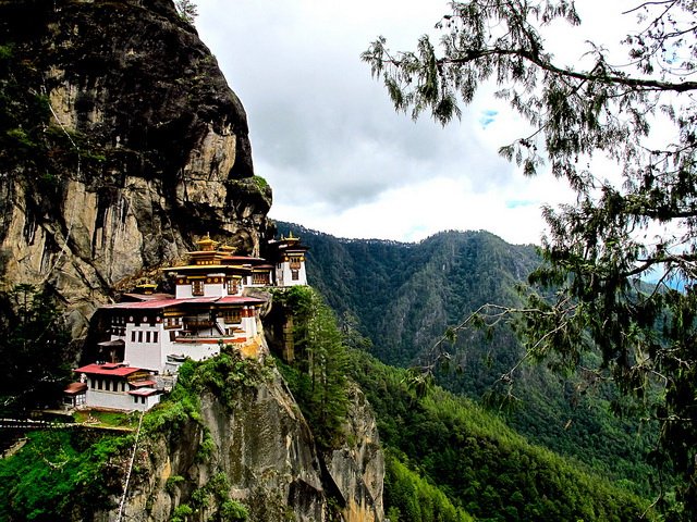 Paro_Taktsang (1)